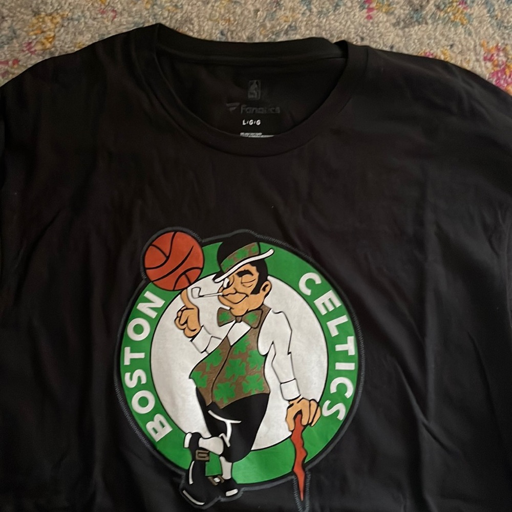 Fanatics Celtics shirt